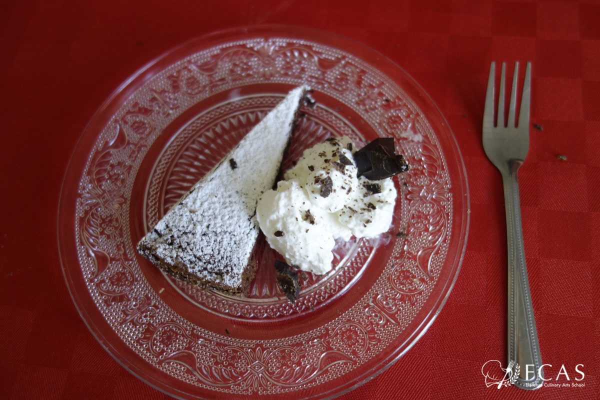 イタリア家庭料理留学　授業で作ったチョコレートケーキ